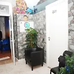 Amor Lisboa Hostel *