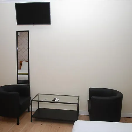 Хостел Amor Lisboa Hostel Лиссабон