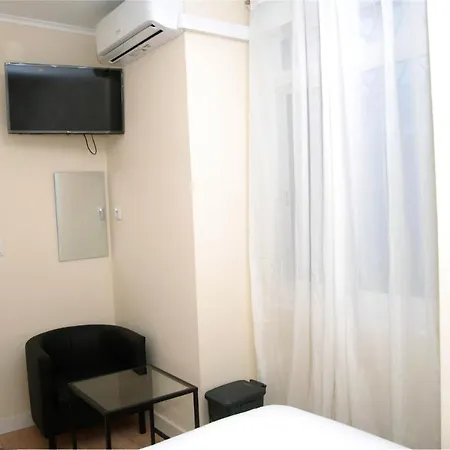 Amor Lisboa Hostel * Лиссабон