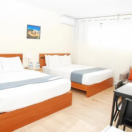 Amor Lisboa Hostel Albergue *