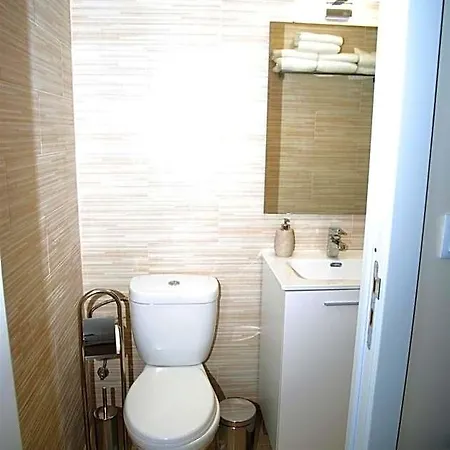 Хостел Amor Lisboa Hostel Лиссабон