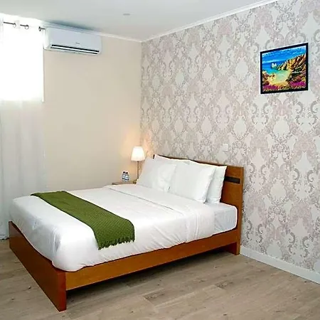 Amor Lisboa Hostel ホステル リスボン