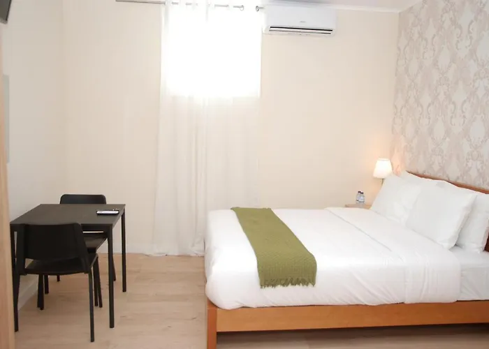 Amor Lisboa Hostel *