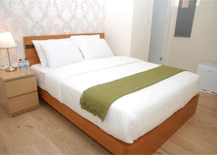 Amor Lisboa Hostel *